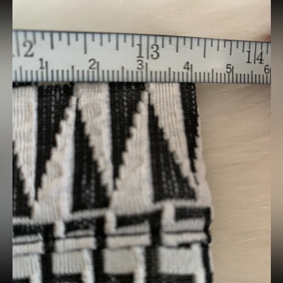 Mimi Chica White&Black Pattern Pencil Skirt NWOT Size S - Picture 11 of 12